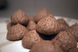 Lire la suite à propos de l’article Meringues au chocolat