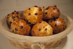 Lire la suite à propos de l’article Briochettes aux pépites de chocolat
